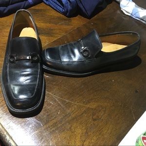 Men’s dress shoes